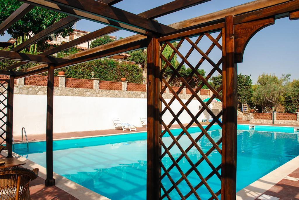 B&B Villa Sorriso 리카타 외부 사진